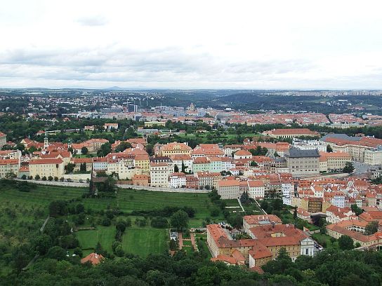 13. Výhled z Petřínské rozhledny
