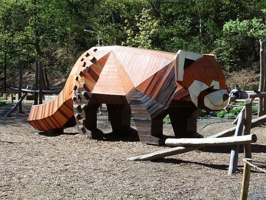 23. Dřevěná panda
23. Dřevěná panda