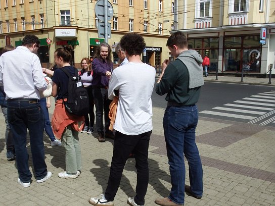 3. Na Benešově náměstí
