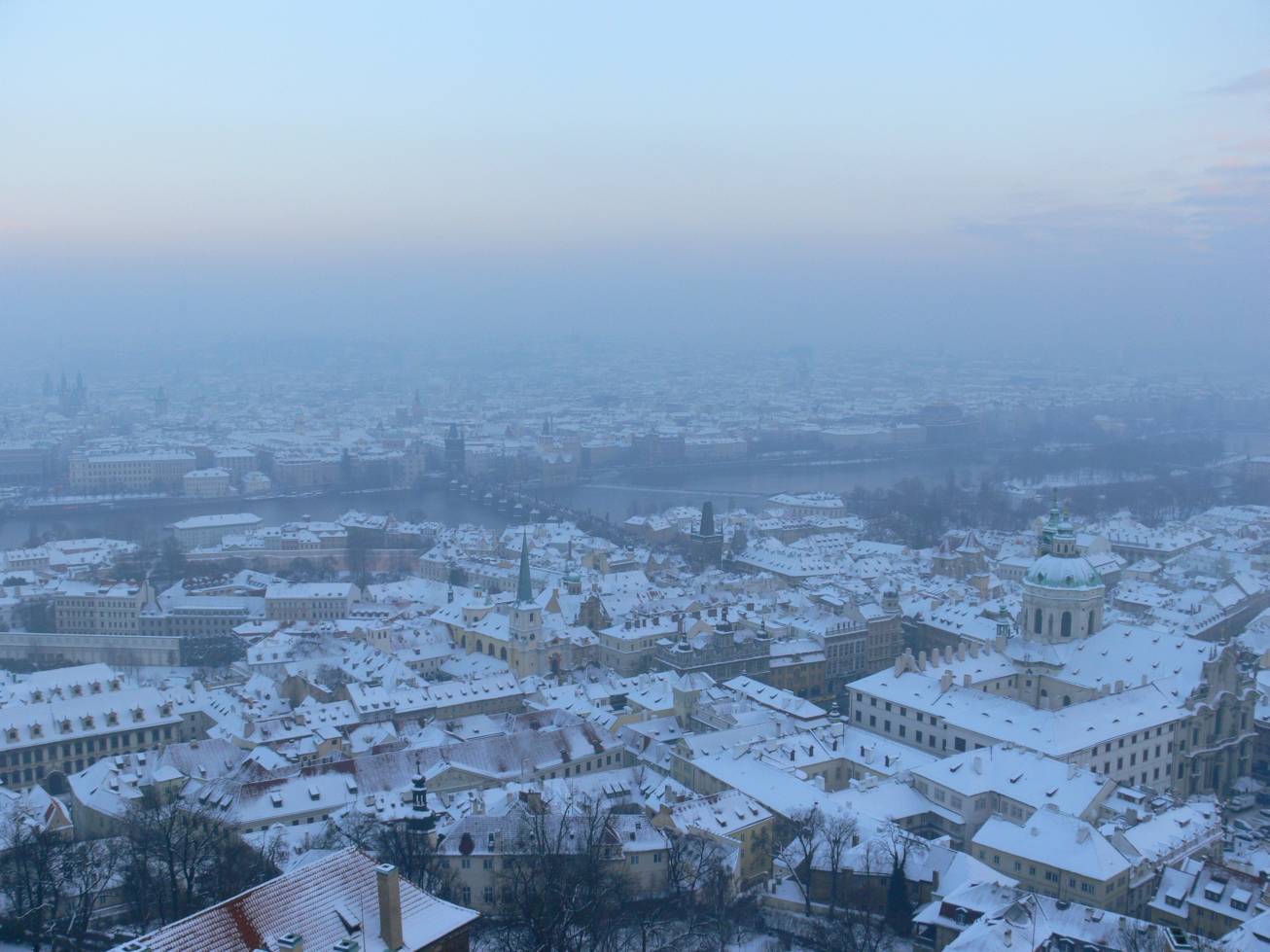 32. Výhled na Prahu
