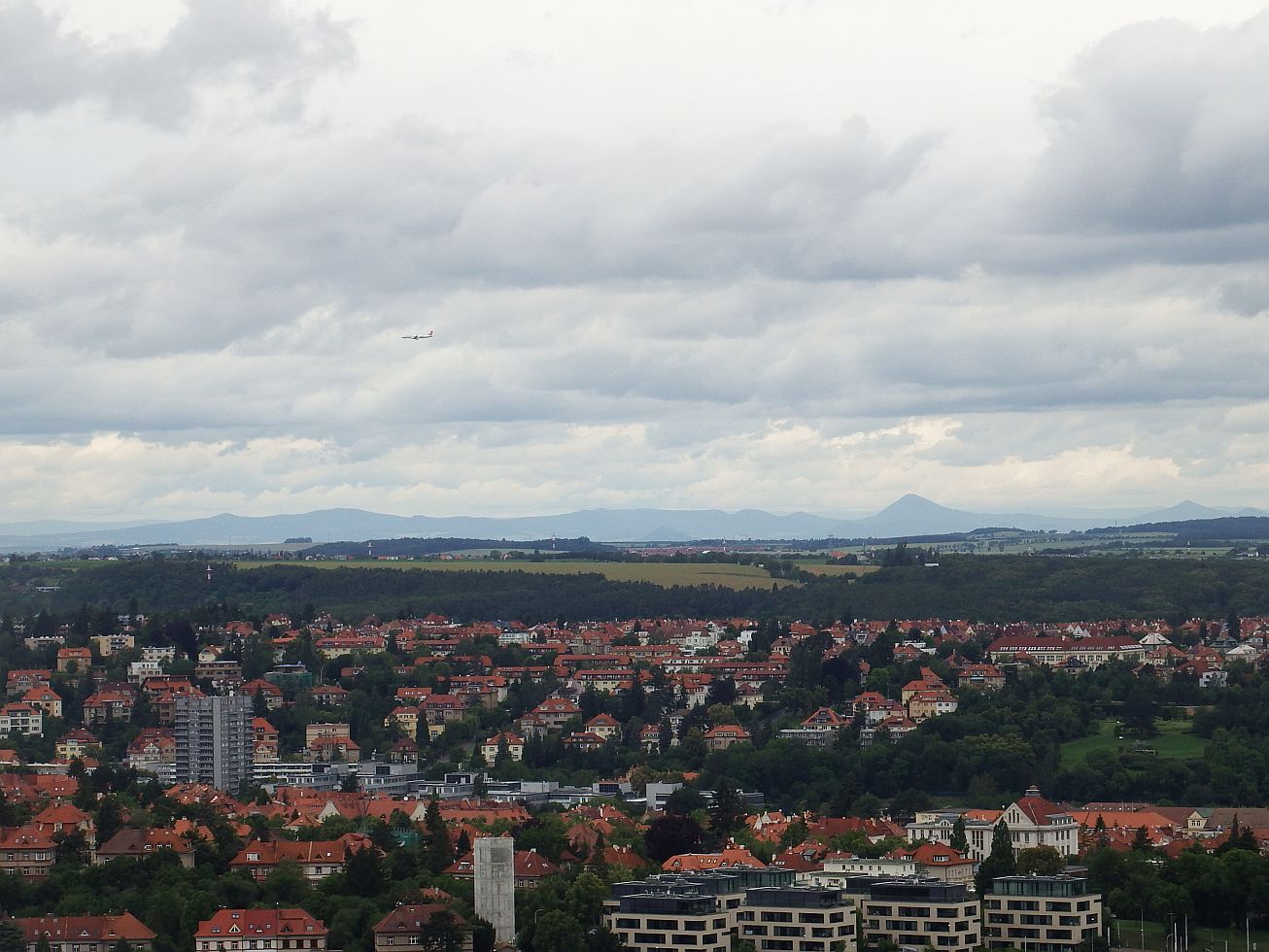 10. Pohled z Petřínské rozhledny
