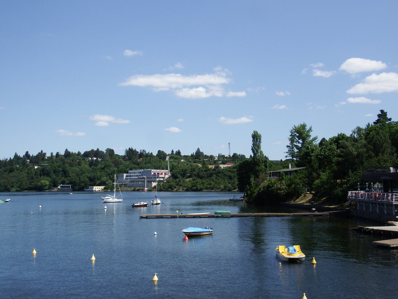6. Pohled z lodi
