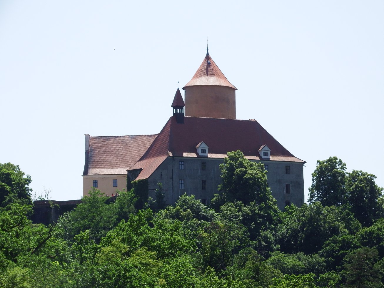 18. Hrad
