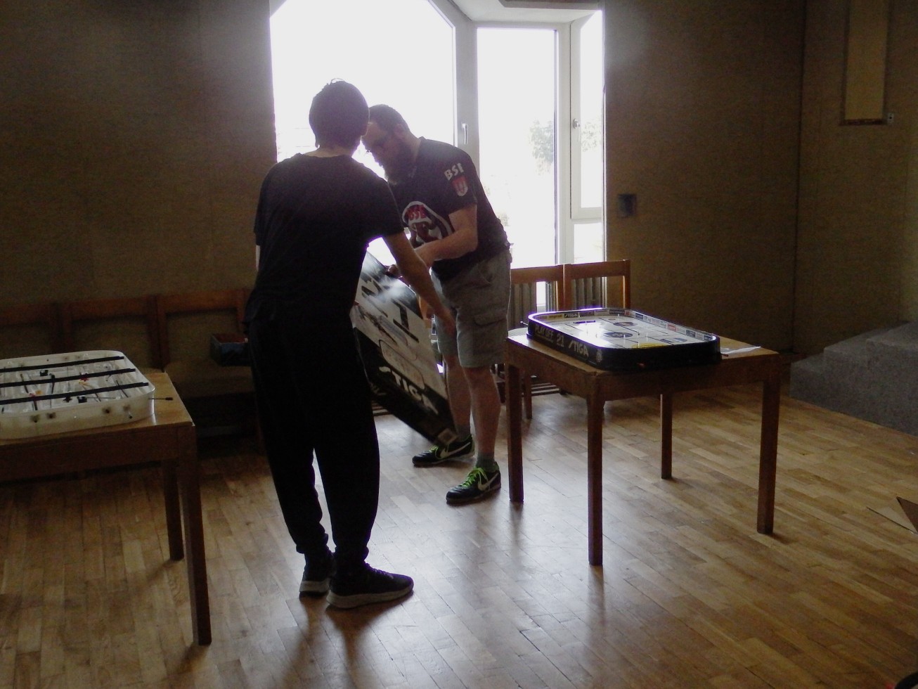 13. Uklízení hokejů
